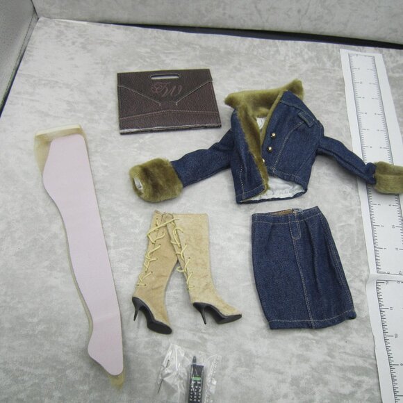 Tonner Tyler Wentworth Soho Blues outfit - Picture 6 of 7